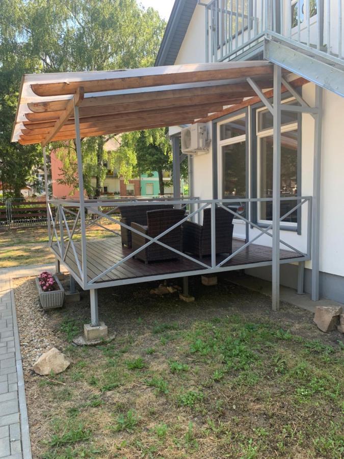 Fenyves Family Rooms And Bungalows Hajdúszoboszló Exterior foto